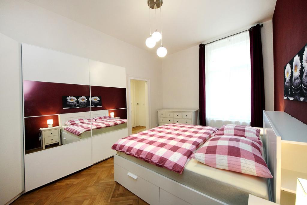 Historic Centre Apartments V Praha Pokoj fotografie